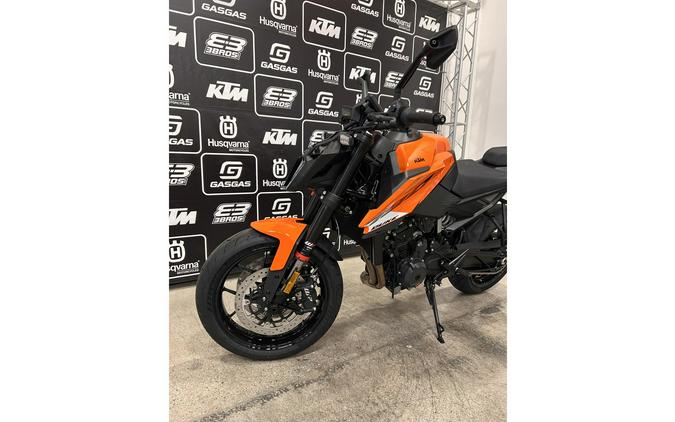 2027 790 Duke - KTM