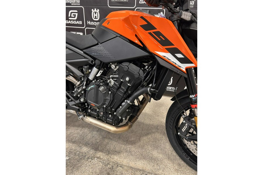 2027 790 Duke - KTM