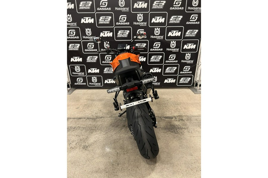 2027 790 Duke - KTM