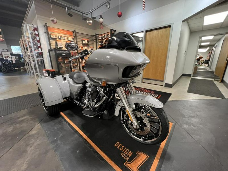 2024 Harley-Davidson® FLTRT - Road Glide® 3