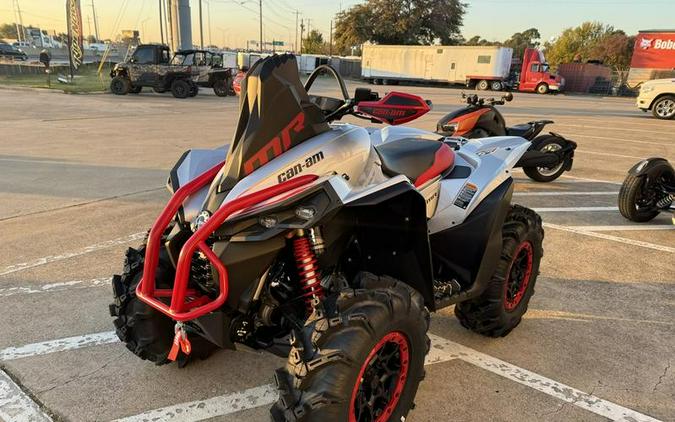 2026 Can-Am® Renegade X mr 1000 R Hyper Silver & Legion Red