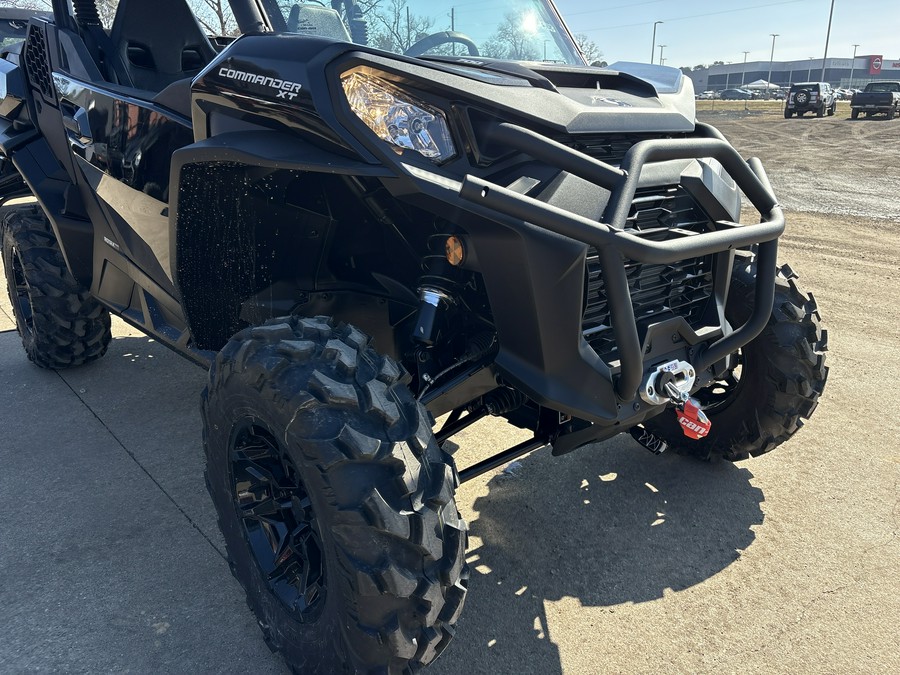 2026 Can-Am Commander XT 700