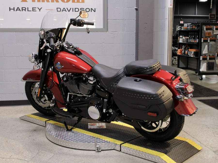 New 2026 Harley-Davidson Softail Heritage Classic Cruiser FLHC Motorcycle For Sale In Columbus, OH