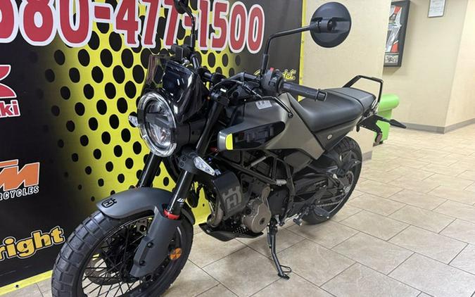 2024 Husqvarna SVARTPILEN 401