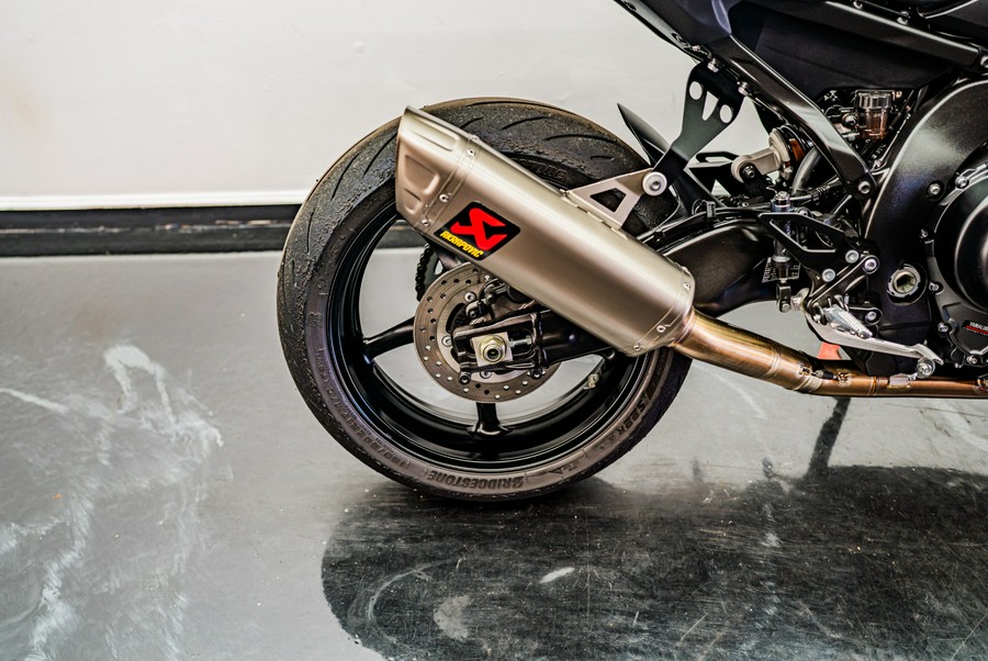 2025 Yamaha Motor Corp., USA YZF-R9