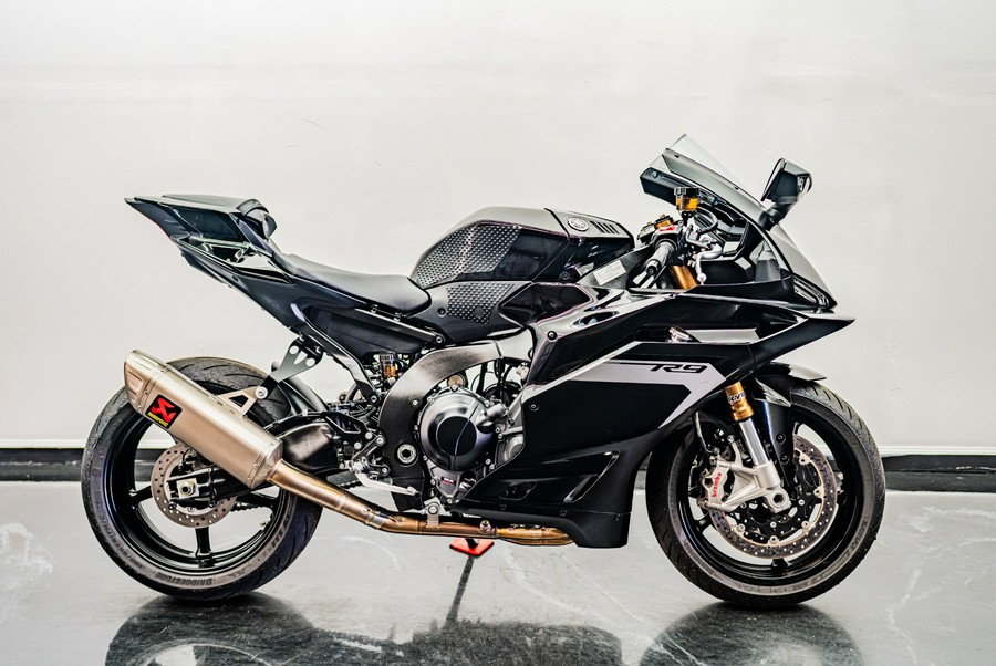 2025 Yamaha Motor Corp., USA YZF-R9