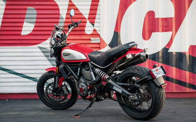 2016 Scrambler Icon Red - Ducati