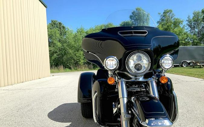 2024 Harley-Davidson® FLHTCUTG - Tri Glide® Ultra