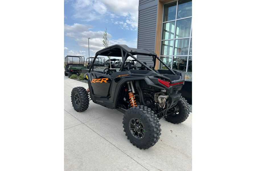 2024 Polaris Industries RZR XP 1000 ULTIMATE - M TITANIUM, O BLACK Ultimate