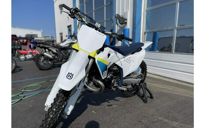 2025 Husqvarna Motorcycles TC300