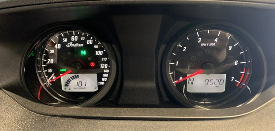 2023 Indian Pursuit Dark Horse with Premium Package Silver Qua