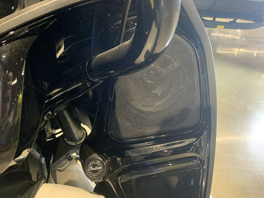 2023 Indian Pursuit Dark Horse with Premium Package Silver Qua