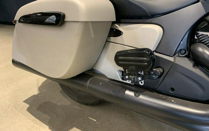 2023 Indian Pursuit Dark Horse with Premium Package Silver Qua