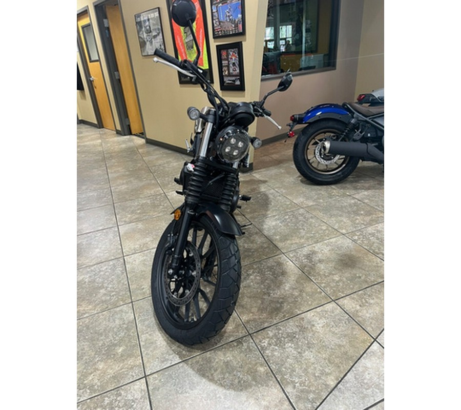 2025 Honda SCL500 500