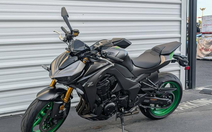 2026 Kawasaki Z1100 SE ABS Metallic Matte Graphenesteel Gray/Metallic Matte Carbon Gray - 000008