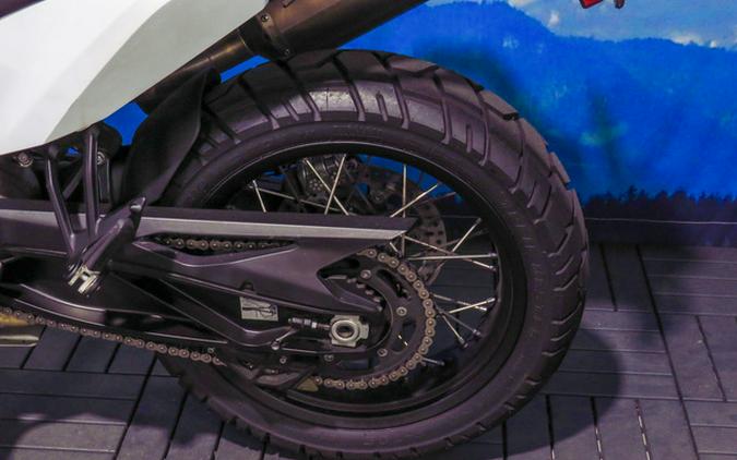 2023 KTM Adventure 890
