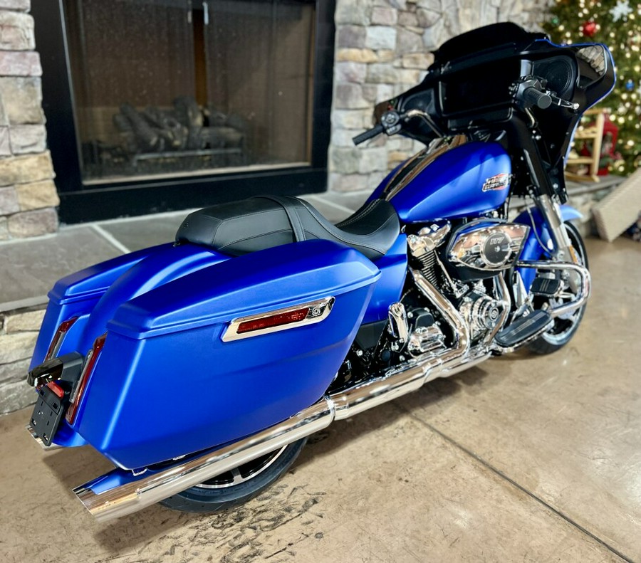 2026 FLHX - Street Glide