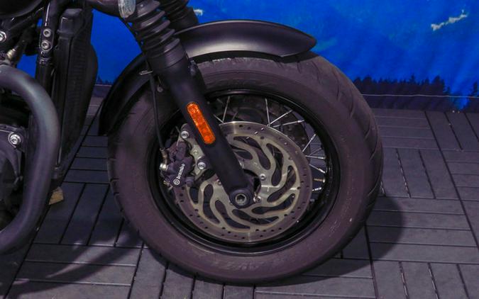 2019 Triumph Bonneville Bobber Black Matt Jet Black