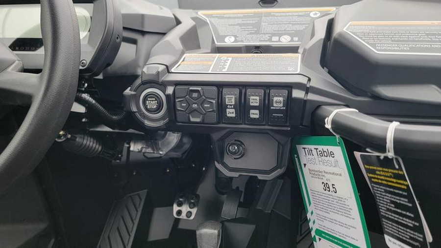 2026 Can-Am® Commander MAX XT-P