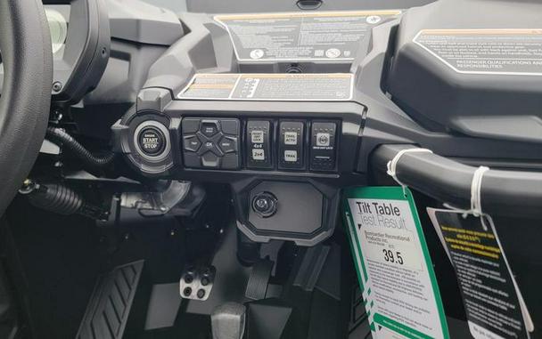 2026 Can-Am® Commander MAX XT-P