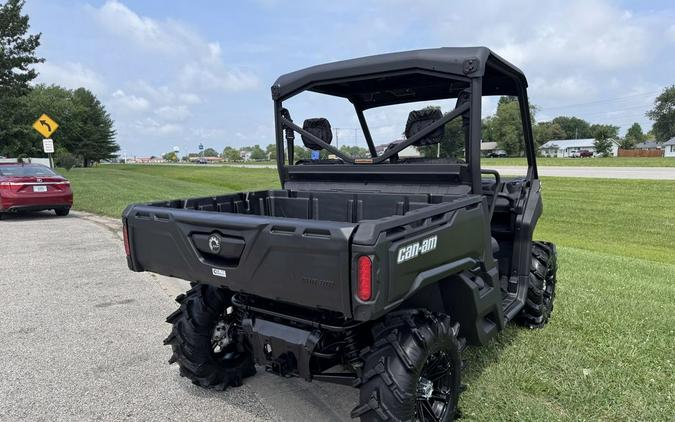 2016 Can-Am® Defender DPS HD10