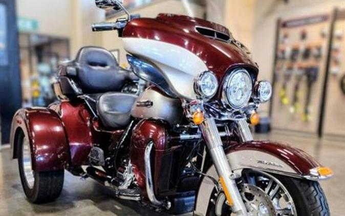 2018 Harley-Davidson® FLHTCUTG - Tri Glide® Ultra