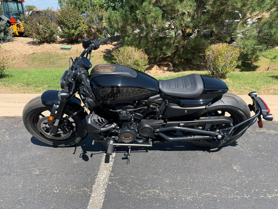 2023 Harley-Davidson Sportster S Vivid Black