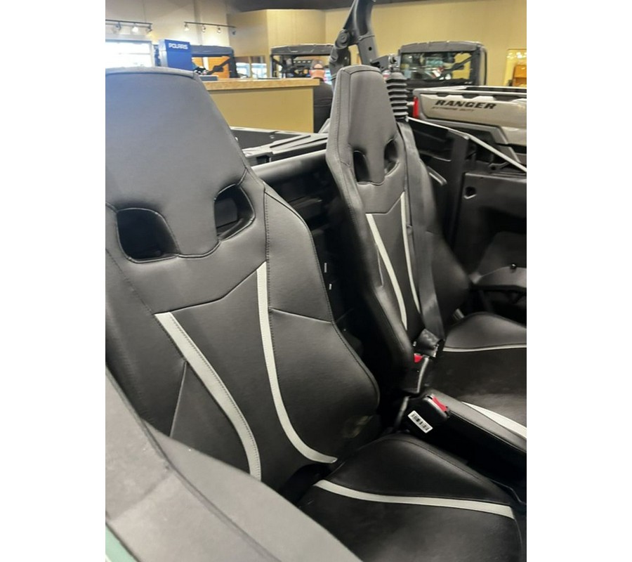 2025 Can-Am Commander MAX DPS 1000R