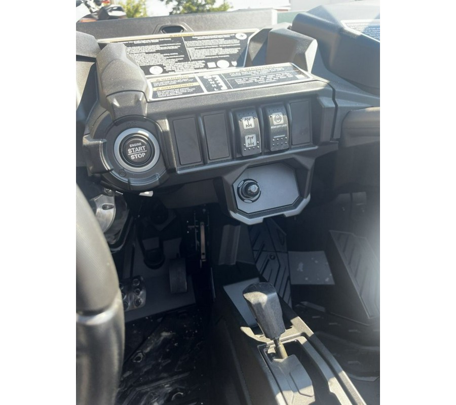 2025 Can-Am Commander MAX DPS 1000R