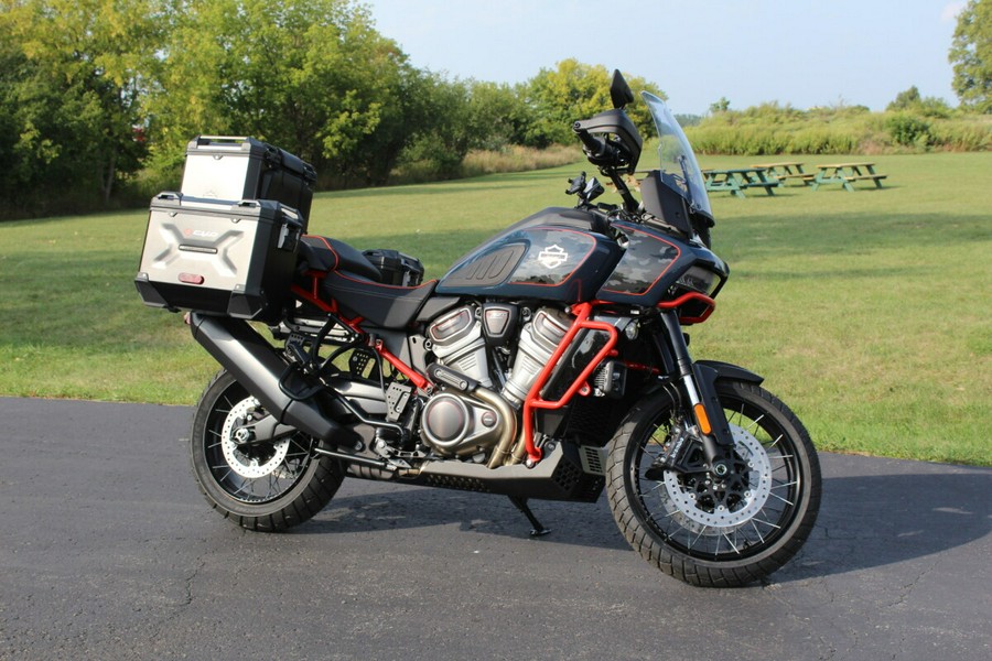 RA1250SE 2025 CVO™ Pan America®