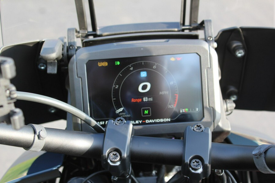 RA1250SE 2025 CVO™ Pan America®