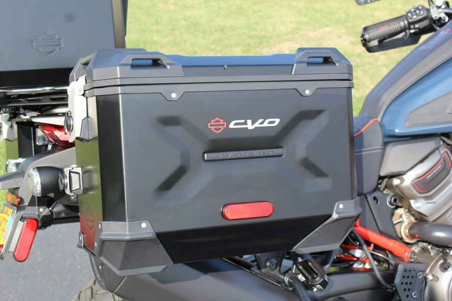RA1250SE 2025 CVO™ Pan America®