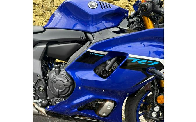 2025 Yamaha YZF-R7