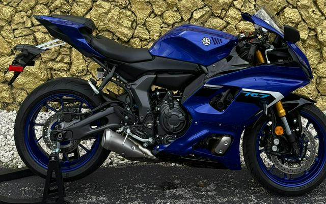 2025 Yamaha YZF-R7