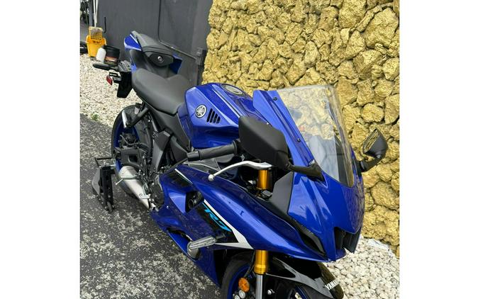 2025 Yamaha YZF-R7