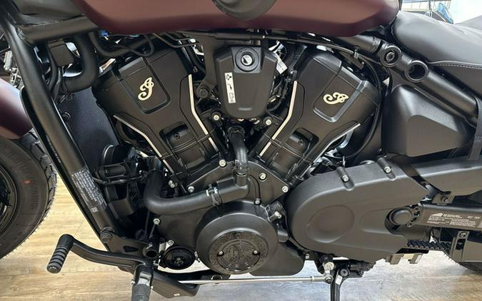 2026 Indian Scout Bobber Maroon Metallic Smoke