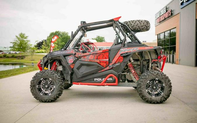 2018 Polaris® RZR XP® 1000 EPS Black Pearl