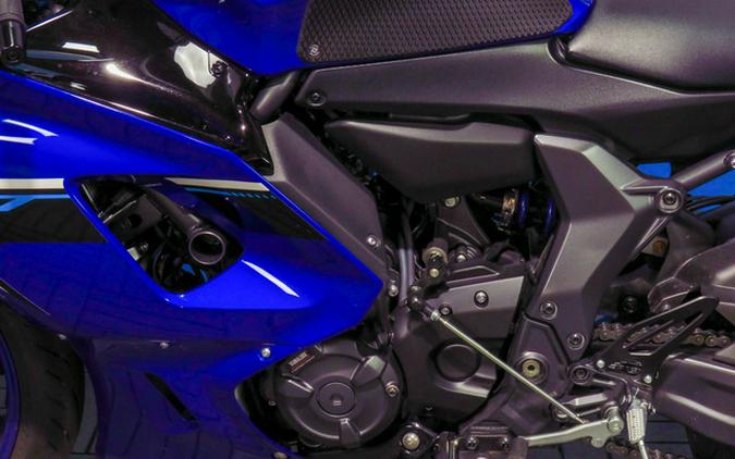 2025 Yamaha YZF R7