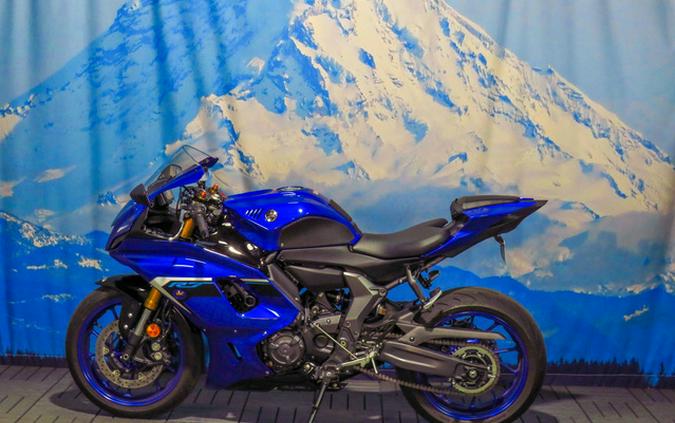 2025 Yamaha YZF R7