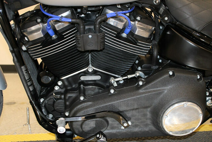 Used 2020 Harley-Davidson Softail Street Bob FXBB Motorcycle For Sale In Miami, Florida