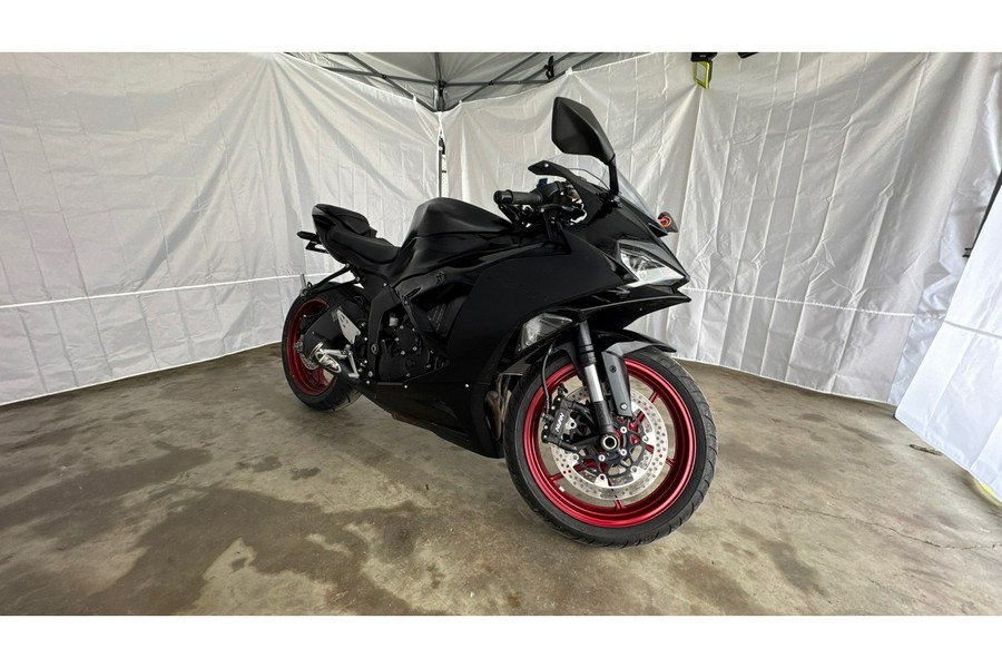 2024 Kawasaki ZX636JSFAN