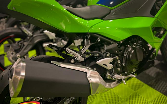 2026 Kawasaki Ninja® 500 Base