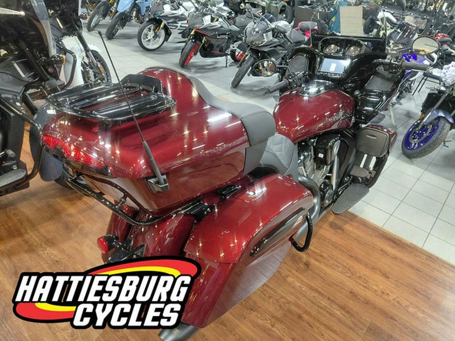 2026 Indian Pursuit Dark Horse Maroon Metallic