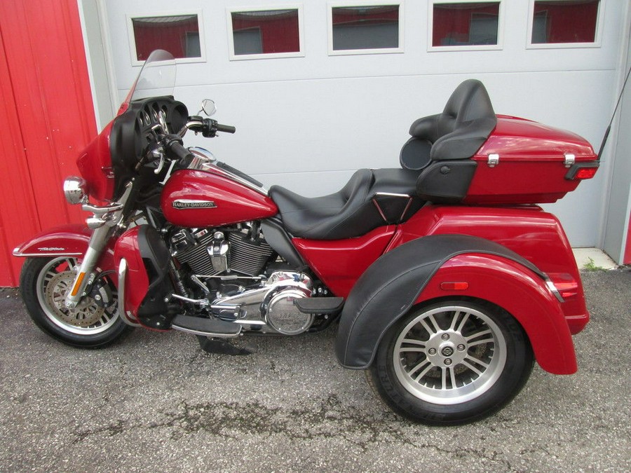 2021 Harley-Davidson® FLHTCUTG - Tri Glide® Ultra