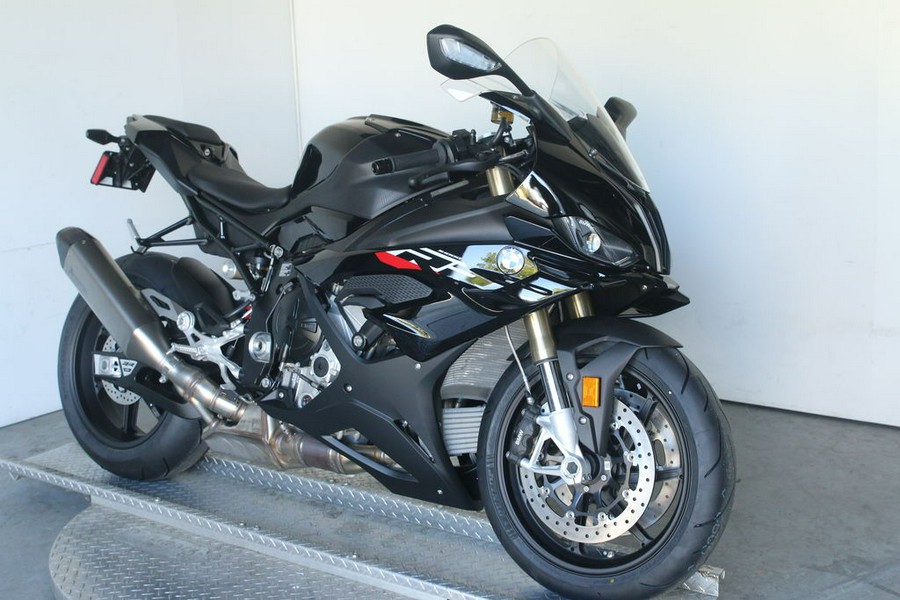 2024 BMW S 1000 RR