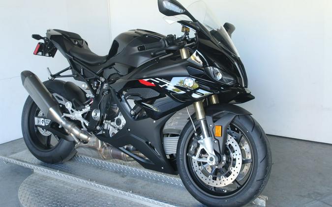 2024 BMW S 1000 RR