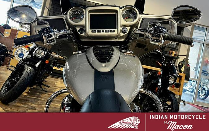 2022 Indian Motorcycle® Chieftain® Limited Silver Quartz Metallic