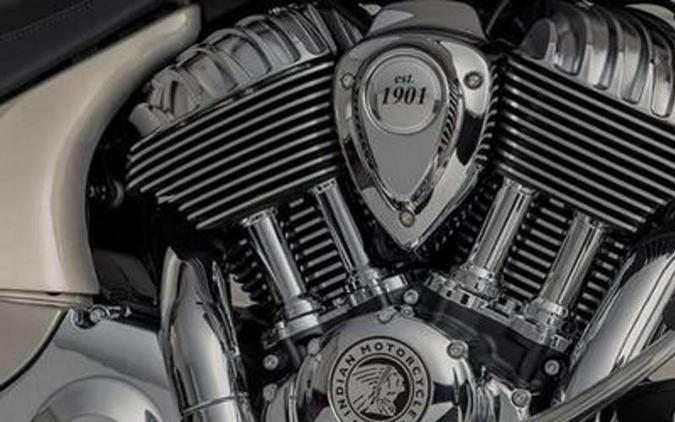 2022 Indian Motorcycle® Chieftain® Limited Silver Quartz Metallic