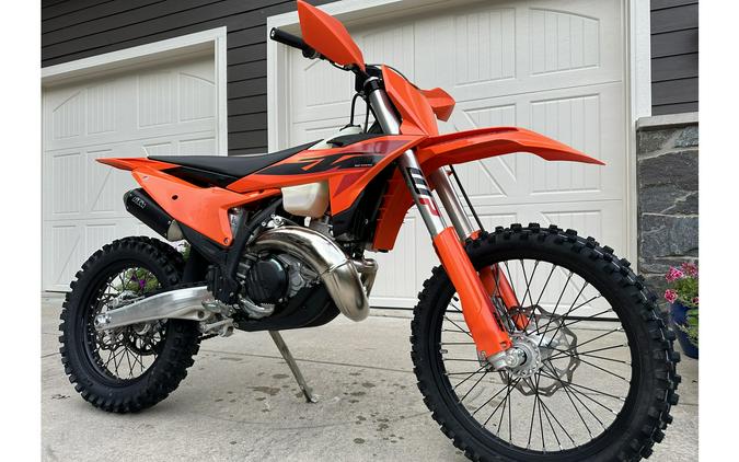 2025 KTM DEMO 250 XC