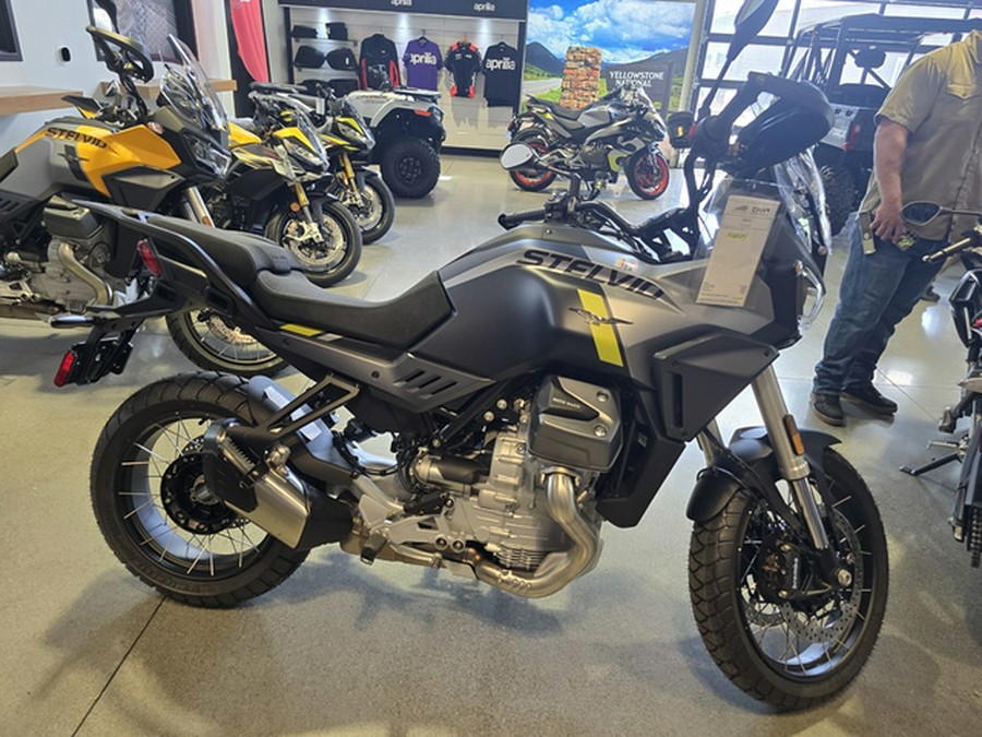 2024 Moto Guzzi STELVIO PFF